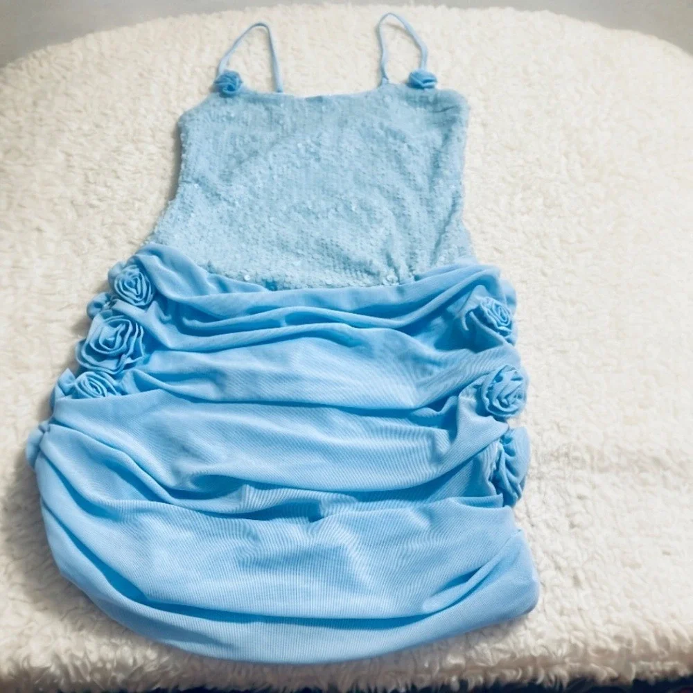 Powder Blue Sequin Rosette Cocktail Dress NWT Ruched Draped‎ Size 4